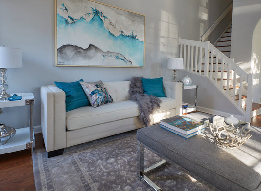 Illinois Home Gets a Glam Makeover