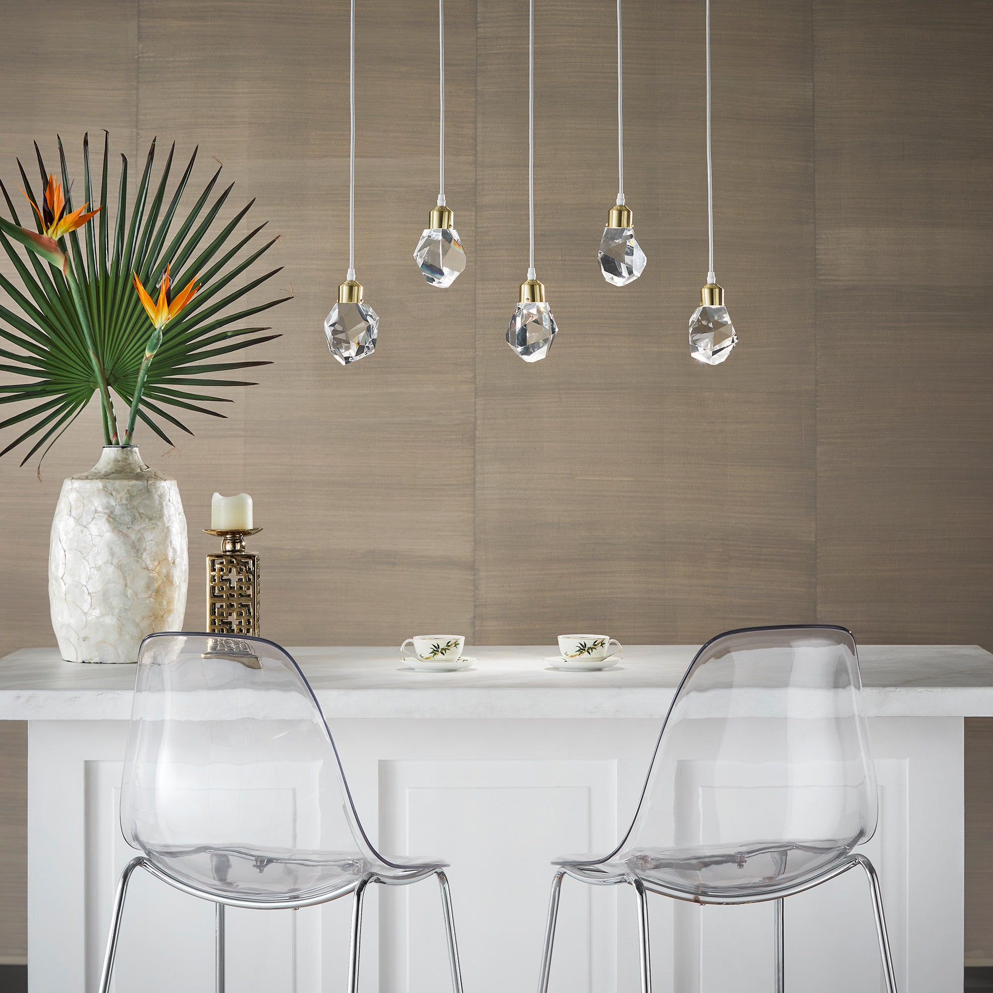 Crystal Rock LED Pendant / Chandelier - 5 - Light by iNSPIRE Q Bold – iNSPIRE Q Home Crystal Rock LED Pendant / Chandelier - 5 - Light by iNSPIRE Q Bold – iNSPIRE Q Home